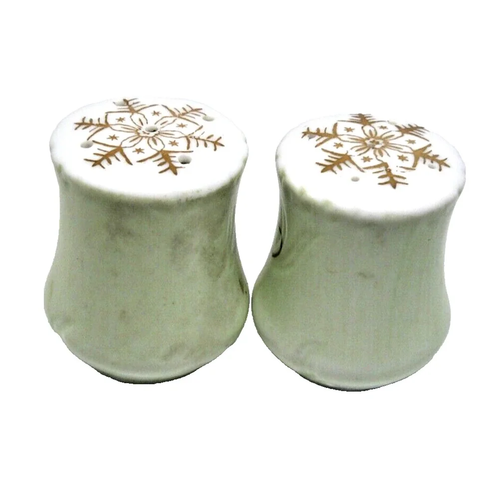 Lefton Hand Painted Green Fruit Porcelain Salt & Pepper Set Mid-Century Vintage